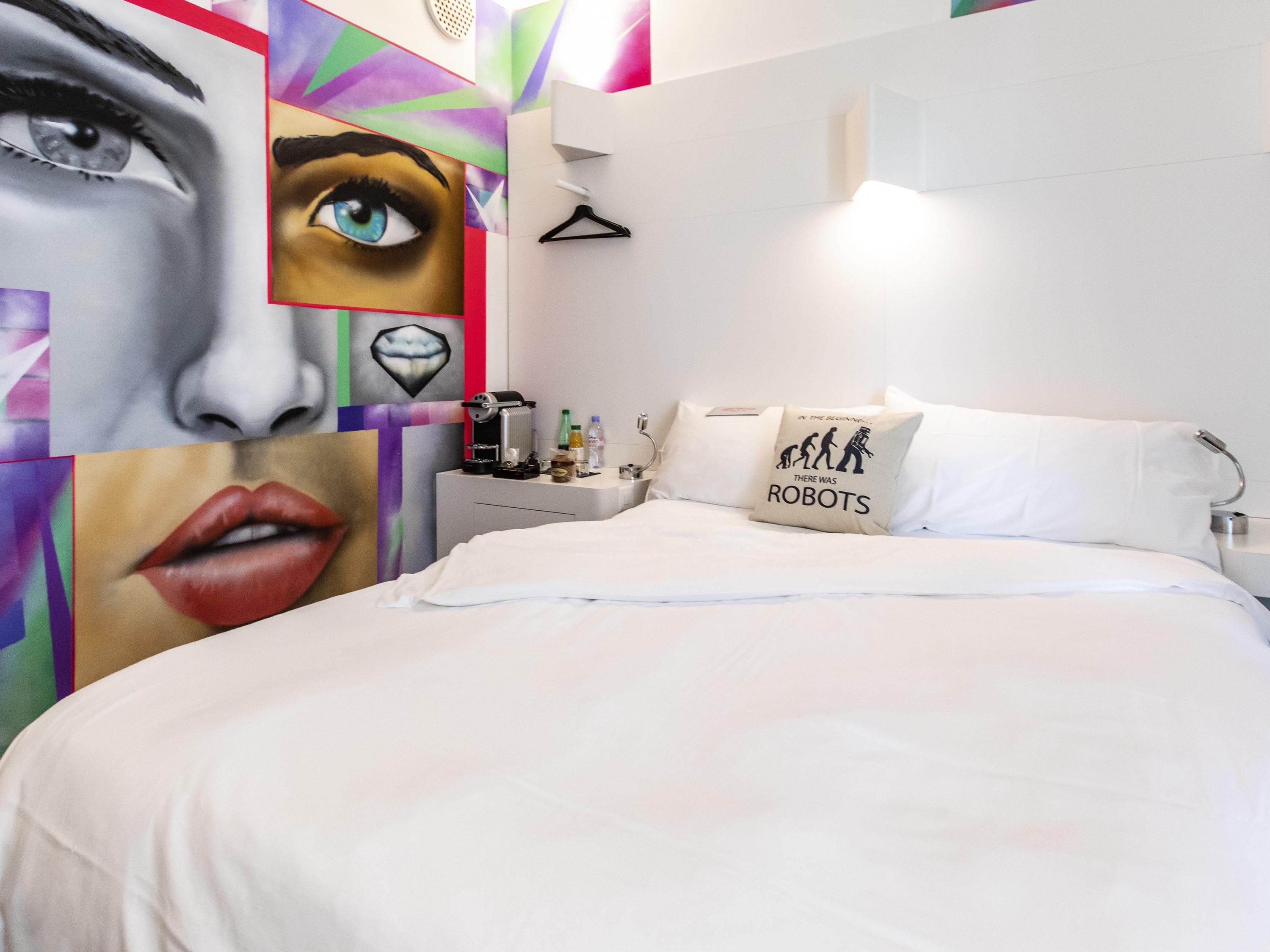 Ibis Styles Lausanne Center Madhouse Exterior photo