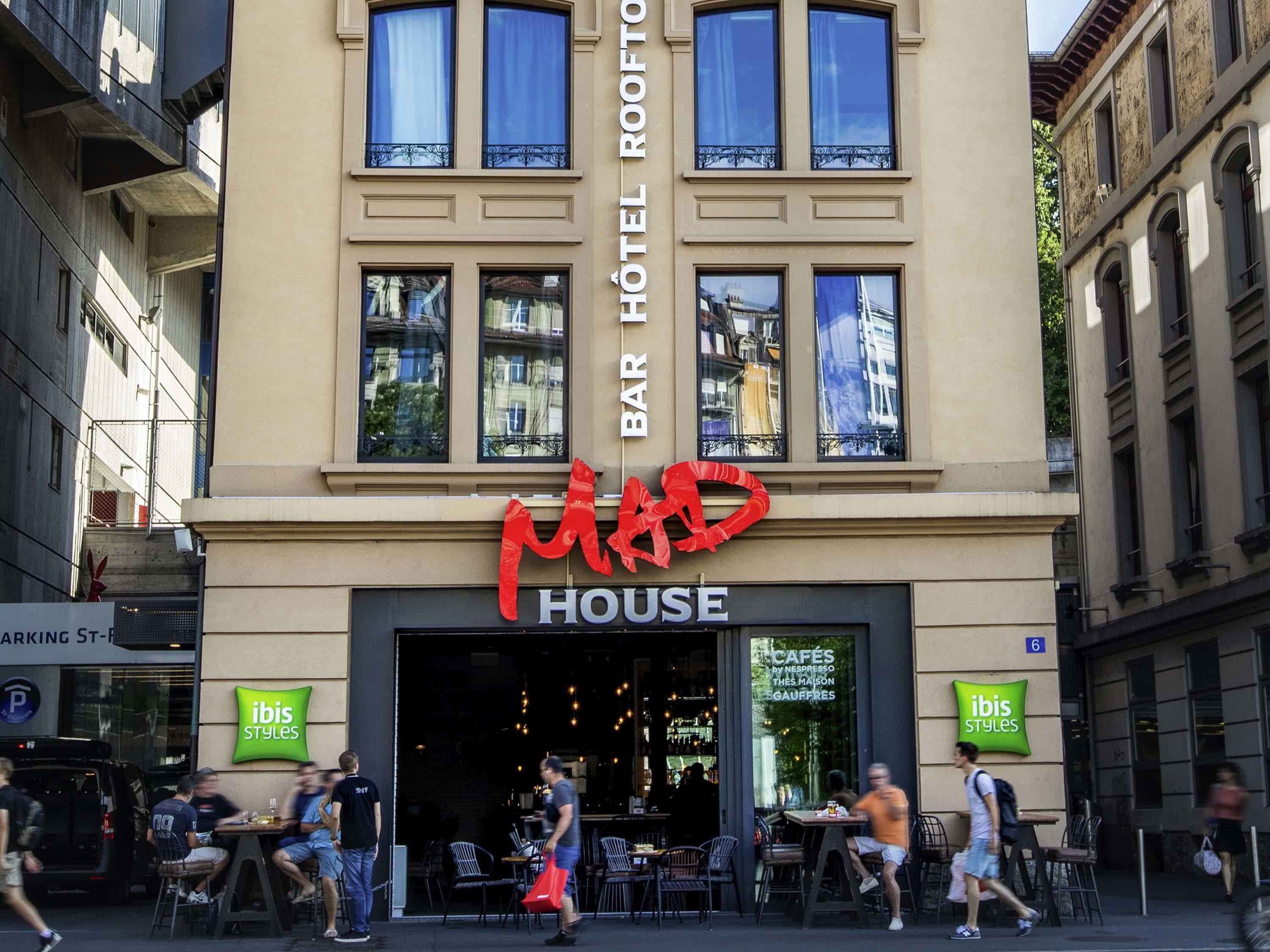 Ibis Styles Lausanne Center Madhouse Exterior photo