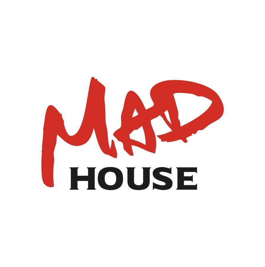 Ibis Styles Lausanne Center Madhouse Exterior photo