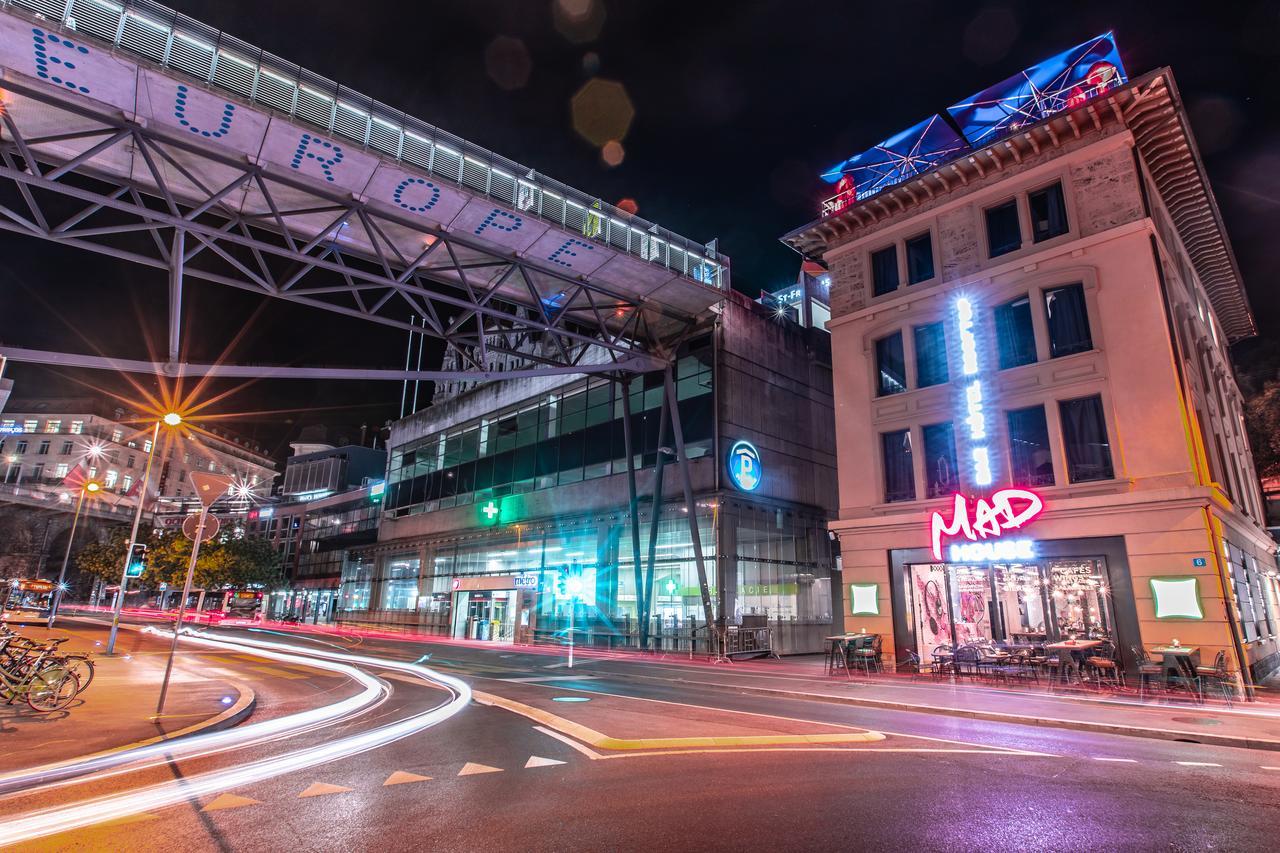Ibis Styles Lausanne Center Madhouse Exterior photo
