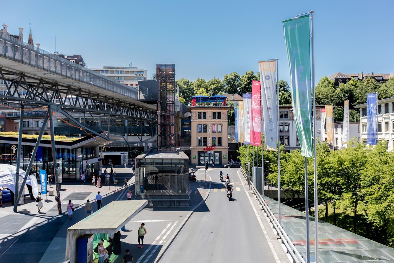 Ibis Styles Lausanne Center Madhouse Exterior photo